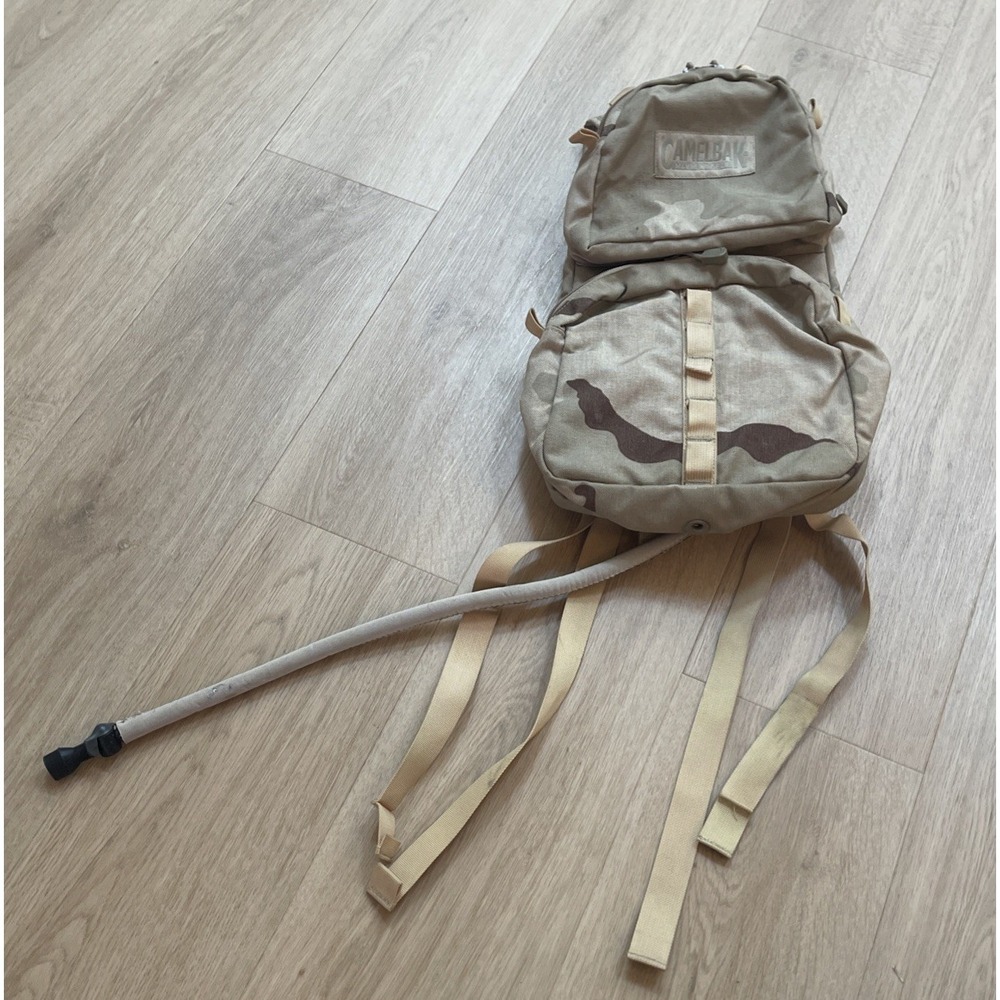 CamelBak Maximum Gear MULE Backpack Desert Camo Tactical Military Hydration Pack - Picture 2 of 8